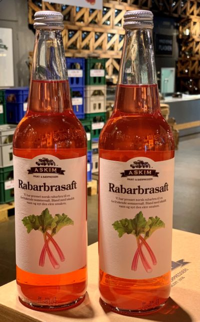 Rabarbrasaft 07 l i butikk